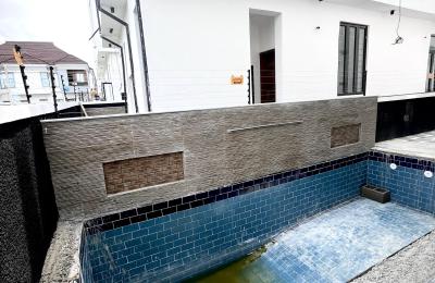 5 Bedrooms Fully Detached Duplex