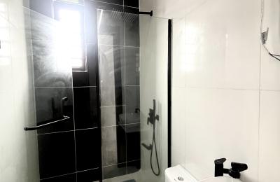 5 Bedrooms Fully Detached Duplex