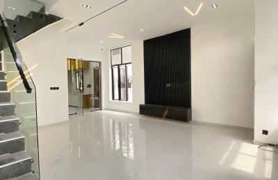 4 Bedrooms  Fully Detached Duplex