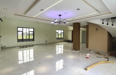 5 bedroom detached duplex