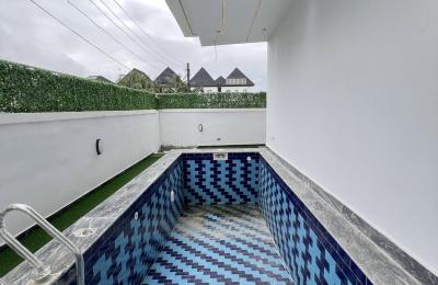 5 Bedroom Fully Detached Duplex