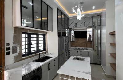 4 Bedroom Detached Duplex