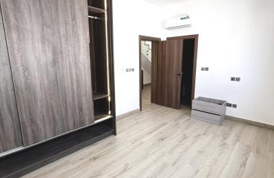 4 Bedroom Detached Duplex