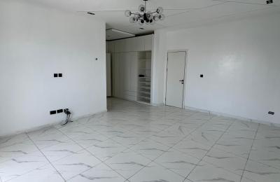 5 bedroom detached duplex