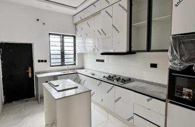 4 Bedroom Terrace Duplex