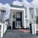 5 Bedroom Fully Detached Duplex