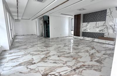 5 Bedroom detached duplex