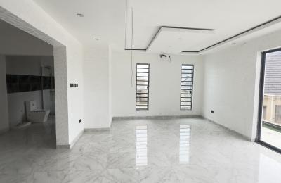 5 bedroom Semidetached Duplex