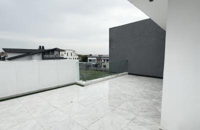 5 bedroom Semidetached Duplex
