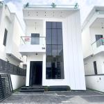5 bedroom detached duplex