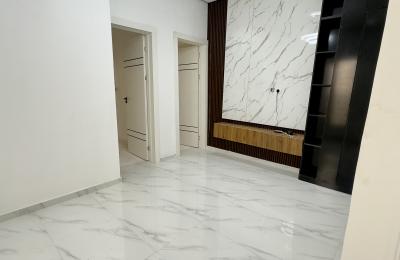 5 bedroom detached duplex