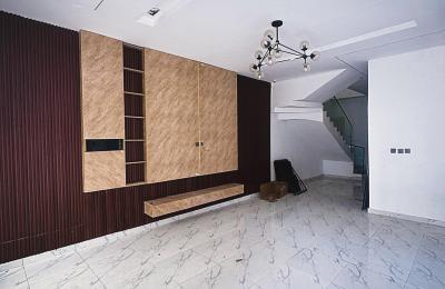 4 bedroom semi detached duplex