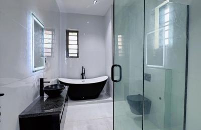 5 bedroom fully detached