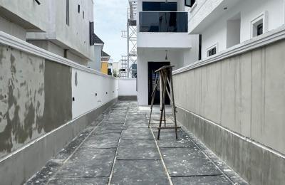 4 Bedroom Semi-Detached Duplex