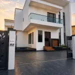 5 Bedroom Fully Detached Duplex