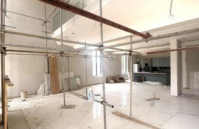 5 Bedroom Fully Detached Duplex