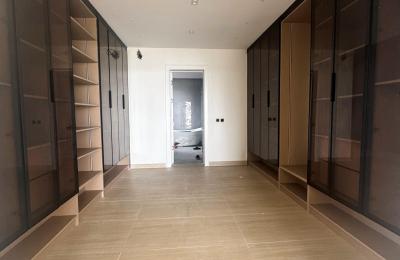 5 bedroom semi-detached duplex