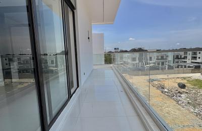 5 Bedroom Fully Detached Duplex