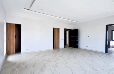 6 bedroom semi detached duplex
