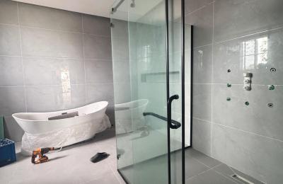 5 bedroom semi-detached duplex