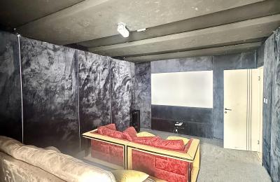 5 bedroom detached duplex