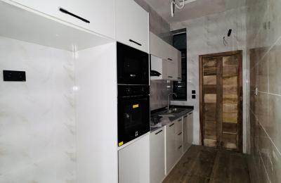 4 Bedroom Terrance