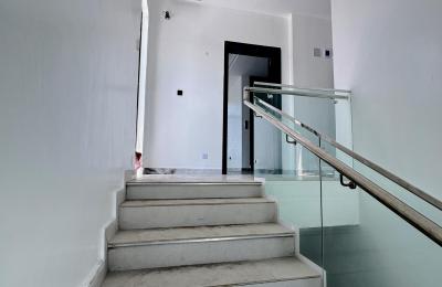 5 Bedroom Fully Detached Duplex