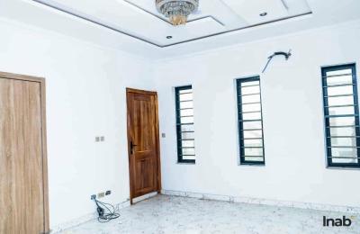5 bedroom semi-detached duplex