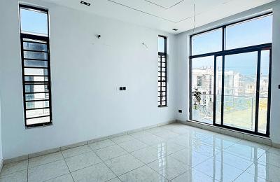 4 bedroom semi detached duplex