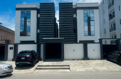 4 Bedroom Fully Detached Duplex