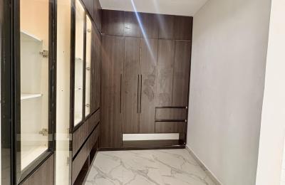 5 Bedroom Fully Detached Duplex