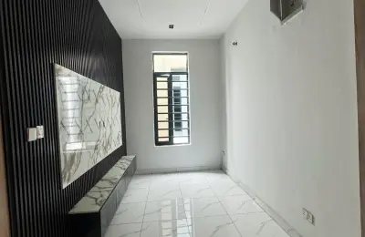 4 Bedroom Semi-Detached Duplex