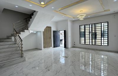 4 bedroom terrace duplex