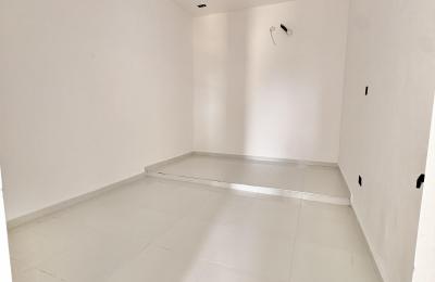 5 Bedroom Fully Detached Duplex