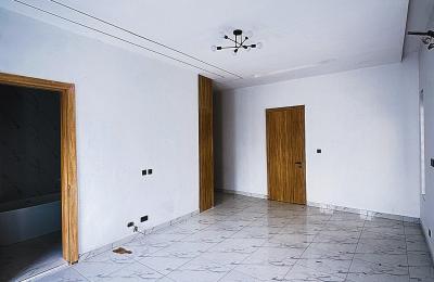 4 bedroom semi detached duplex