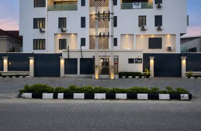 2 Bedroom Maisonette