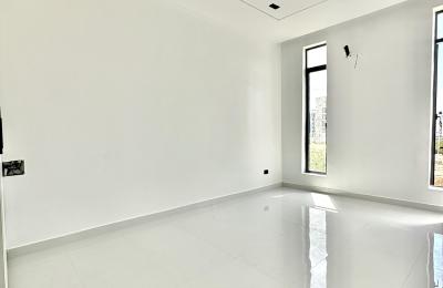 4 bedroom terrace duplex
