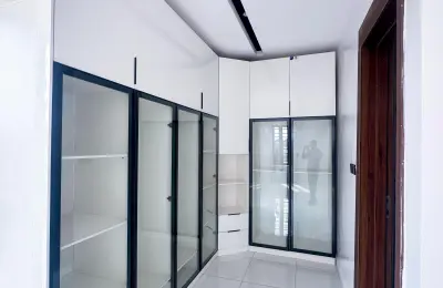 5 Bedroom Fully Detached Duplex