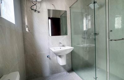 4 Bedroom Semi Detatched Duplex
