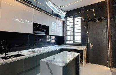 4 Bedroom Fully Detached Duplex