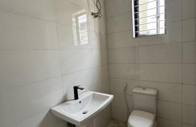 4 Bedroom Terrace