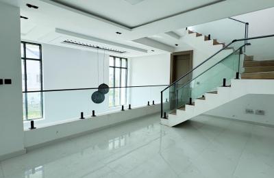 5 BEDROOM SEMI DETACHED DUPLEX