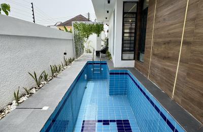 5 BEDROOM DETACHED DUPLEX