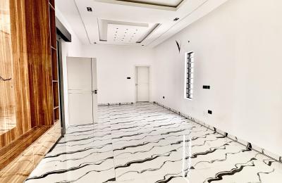 5 BEDROOM DETACHED DUPLEX