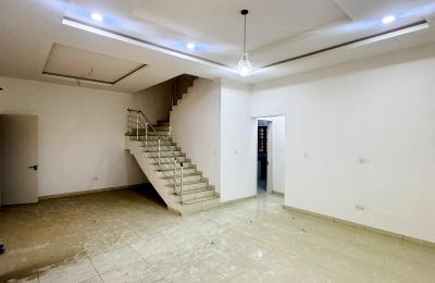 4 BEDROOM TERRACE DUPLEX