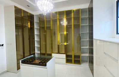 5 BEDROOM DETACHED DUPLEX WITH A SWIMMING POOL