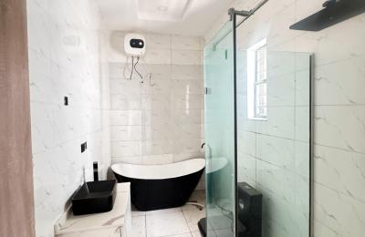 4 BEDROOM DETACHED DUPLEX FOR SALE
