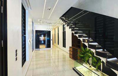 5 BEDROOM DETACHED DUPLEX