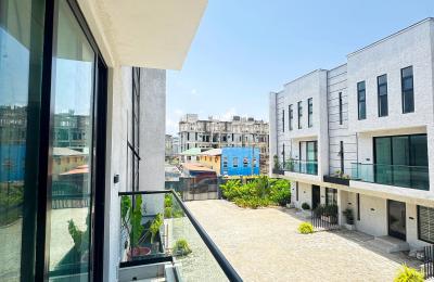 4 BEDROOM TERRACE DUPLEX