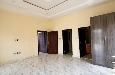 5 BEDROOM DETACHED DUPLEX